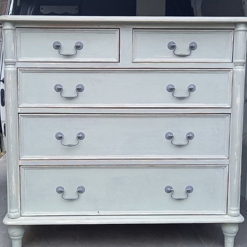 Laura ashley clifton - laura,