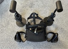 Meta Oculus Rift  With 2