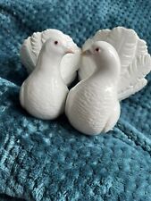 Lladro - 1169 Two White