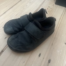 Vivobarefoot Leather School