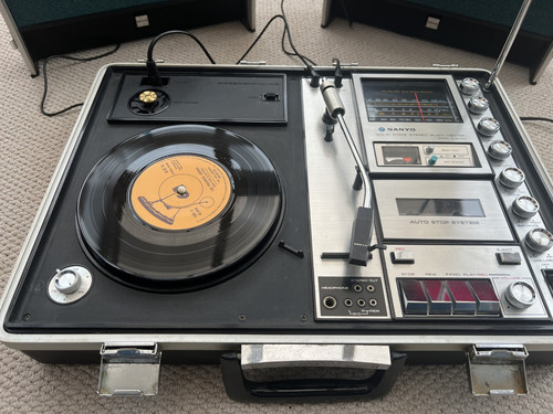 Sanyo 2615n retro - g-2615n, 1970s