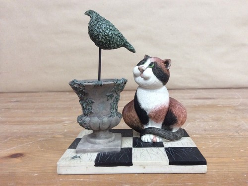 Comic curious cats linda - curious,
