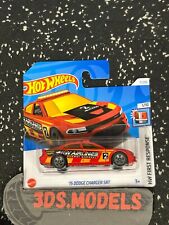 DODGE CHARGER 15 SRT RED Hot Wheels 1:64 **COMBINE POSTAGE**