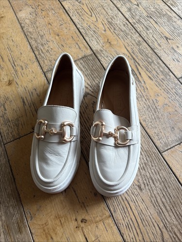 Brand new shoes - brand,