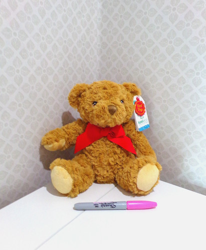 Bnwt keeleco 20cm sitting - keeleco,
