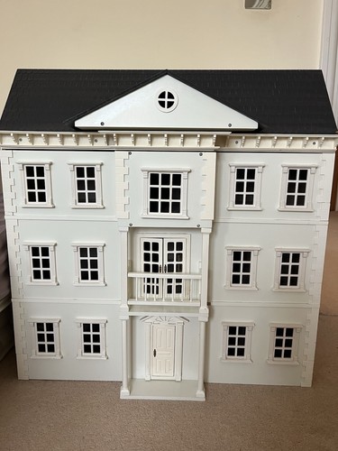 Large wooden georgian style - wooden,