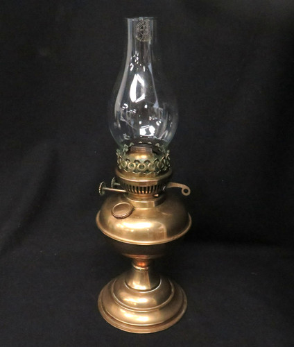 Antique brass oil lamp - oil,