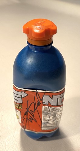 Kyle busch signed early nos - kyle,