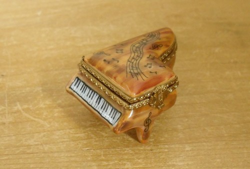 Dubarry grand piano - dubarry(limoges),