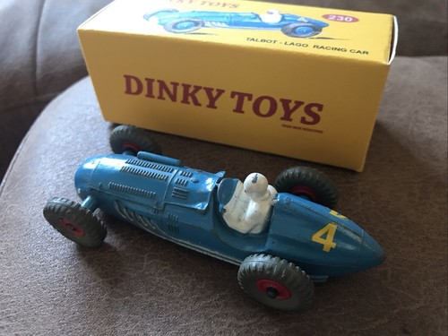 Dinky toys racing car talbot - dinky,