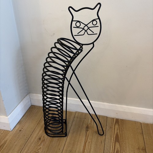 Vintage black metal wire - black,
