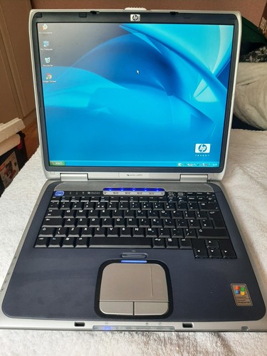 4900 retro laptop good - hp,