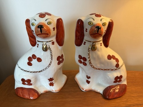 Pair arthur wood - of,
