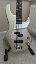 G&L Premium SB-2 bass guitar