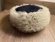 Vintage 1950s pillbox / cake