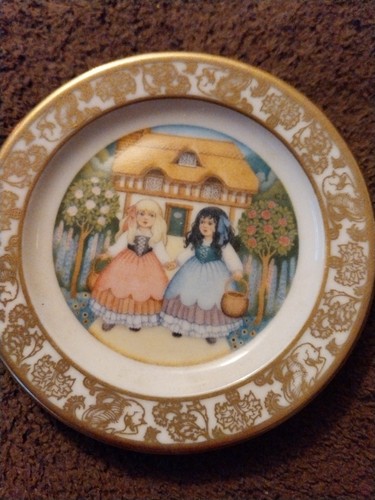 Franklin porcelain miniature - porcelain,