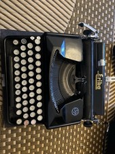 Vintage Erika Typewriter Model