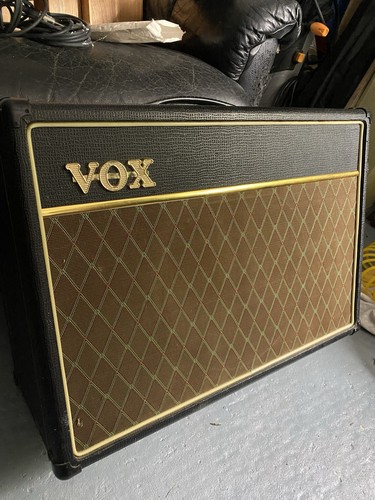 Vox ac15cc1 stereo - vox, valve