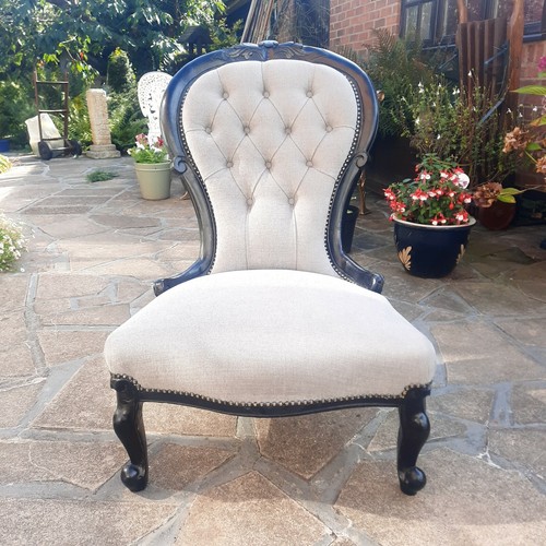 Newly reupholstered buttoned