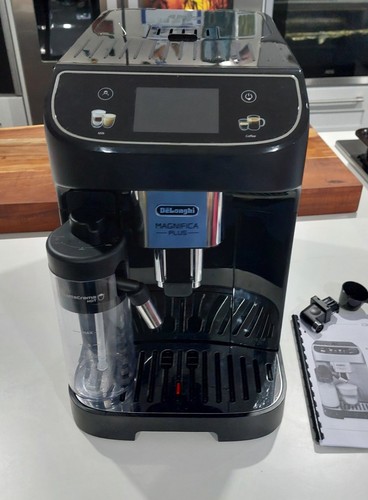 Delonghi magnifica plus - delonghi,