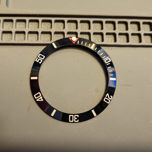 38mm ceramic sloped bezel - ceramic,