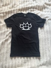 Medium Knuckle Dusters Graphic