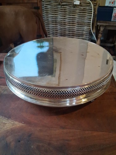 Vintage silver plate round - silver,
