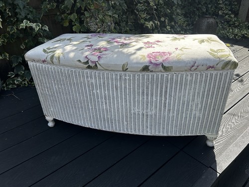Lloyd loom style - loom,