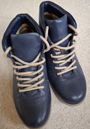 Adesso angle boots - angle, size