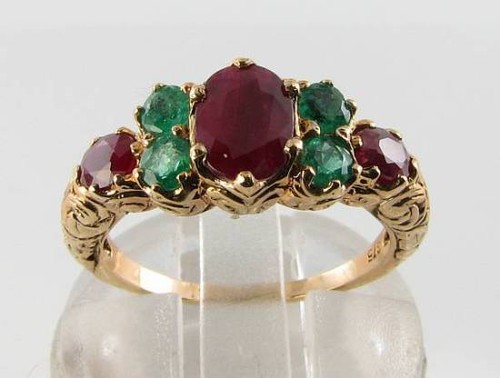 Large 9ct gold ruby - 9ct,