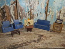 Vintage 1950s Era Dolls House