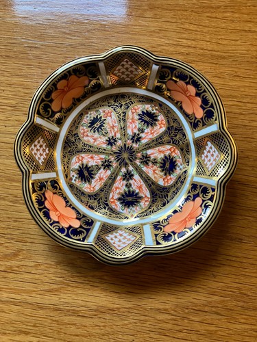 Royal crown derby 1128 trinket - royal,