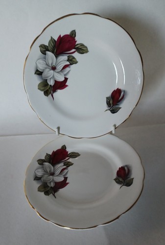 Harleigh england vintage pair - england,