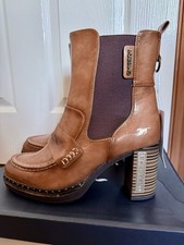 Brand New women’s Mustang Brown Tan Platform Heeled Ankle Boots Size 6.5 40