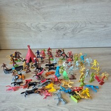 VINTAGE PLASTIC COWBOYS