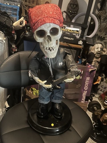 Halloween animated rockin - animated,