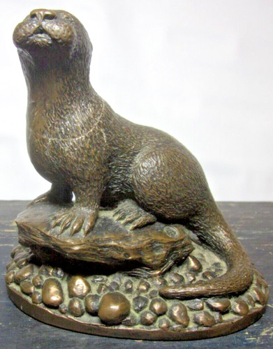 Bronze otter nose signed - otter,
