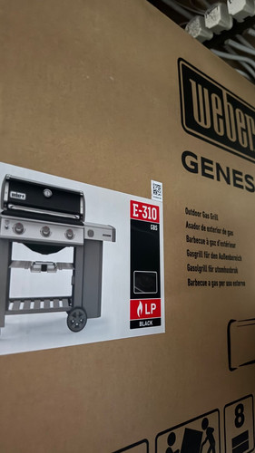 Brand new weber - brand,