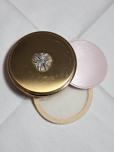 Vintage gold tone powder - gold,