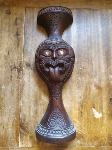 Superb vintage folkart - superb, carving