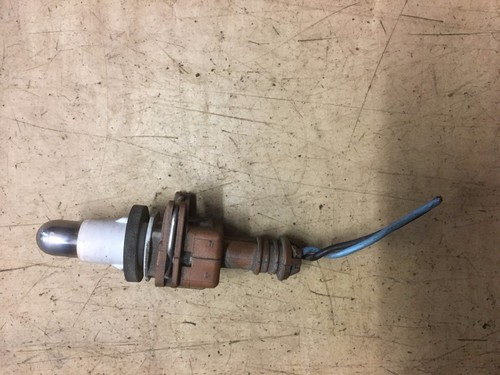 Side light bulb holder - side,