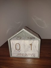 George Marble Effect Wooden Calendar Blocks in a Grey House Shape Wooden Housing