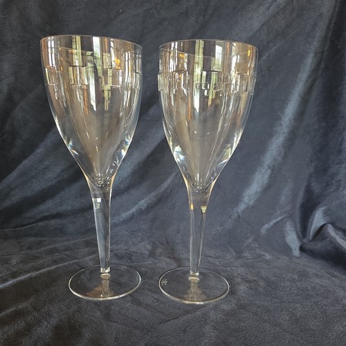 Stunning pair john - of,