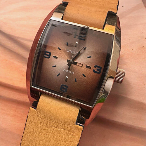 Vintage diesel 1048 - diesel, quartz