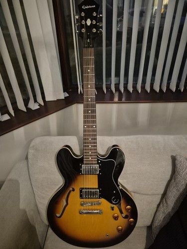 Epiphone dot semi hollow - epiphone,