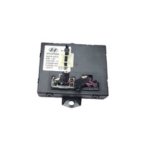 HYUNDAI SANTA FE MK3 2016 TAILGATE CONTROL MODULE ECU UNIT 95470-2W700