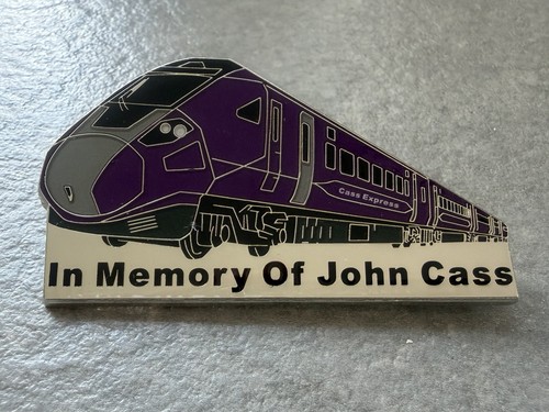 Railway train pin - railway, badge