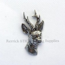 ONE PEWTER BADGE FOR WALKING STICK MAKING ROE DEER HEAD