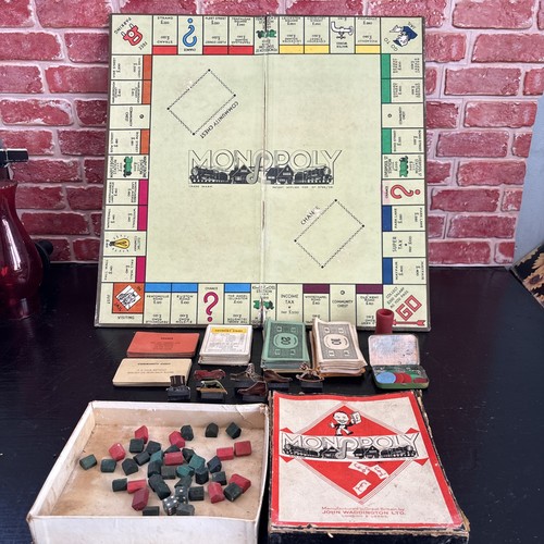 Rare vintage 1930 monopoly - rare,