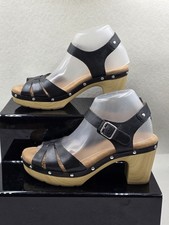 Clarks Artisan Women's Ledella